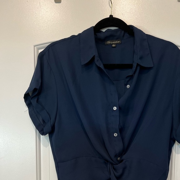 Navy blue cropped blouse - Picture 2 of 2